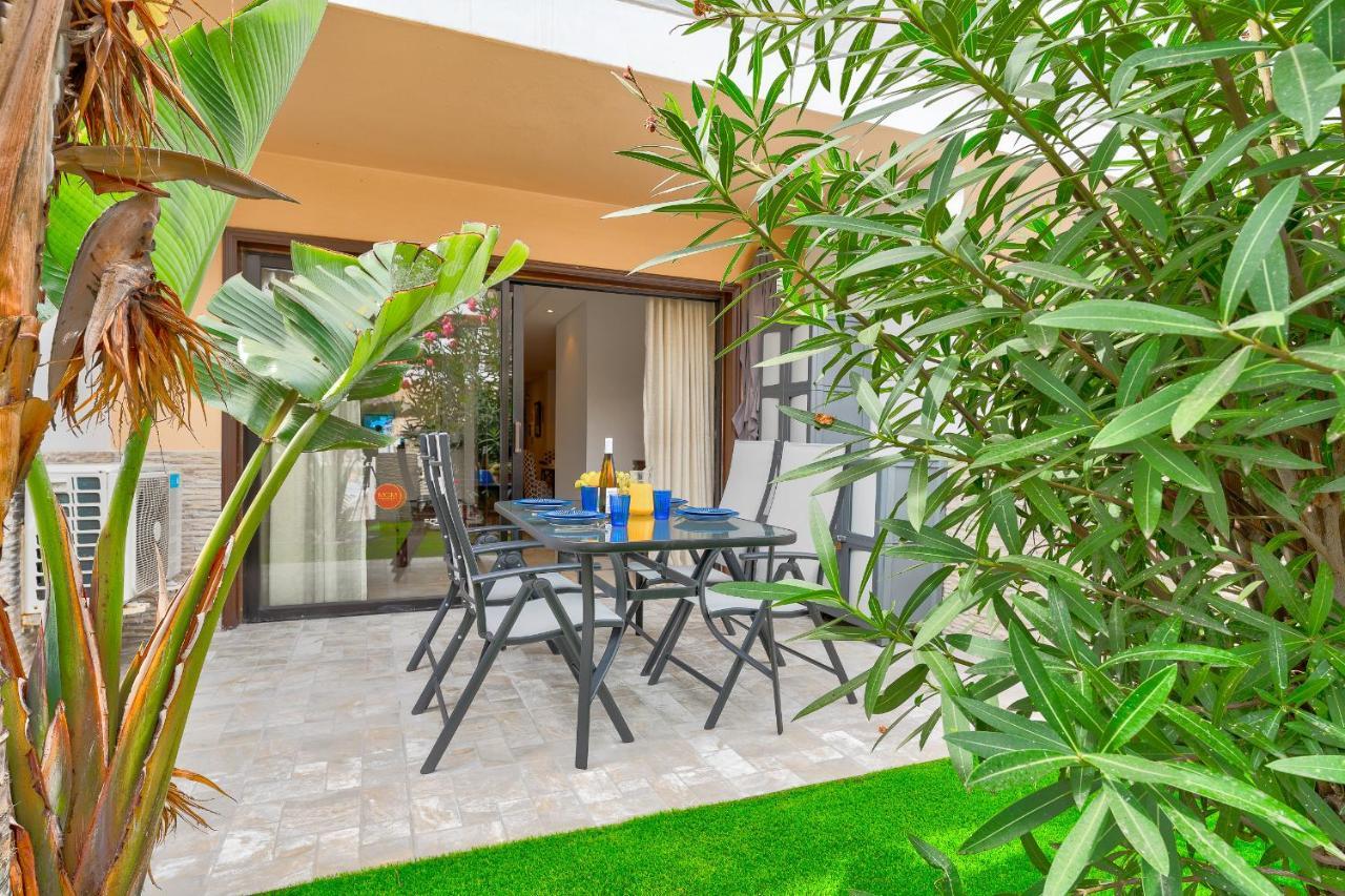 Brand New Apartment In Park Albatros With Pool View ซานมิเกลเดียโบนา ภายนอก รูปภาพ